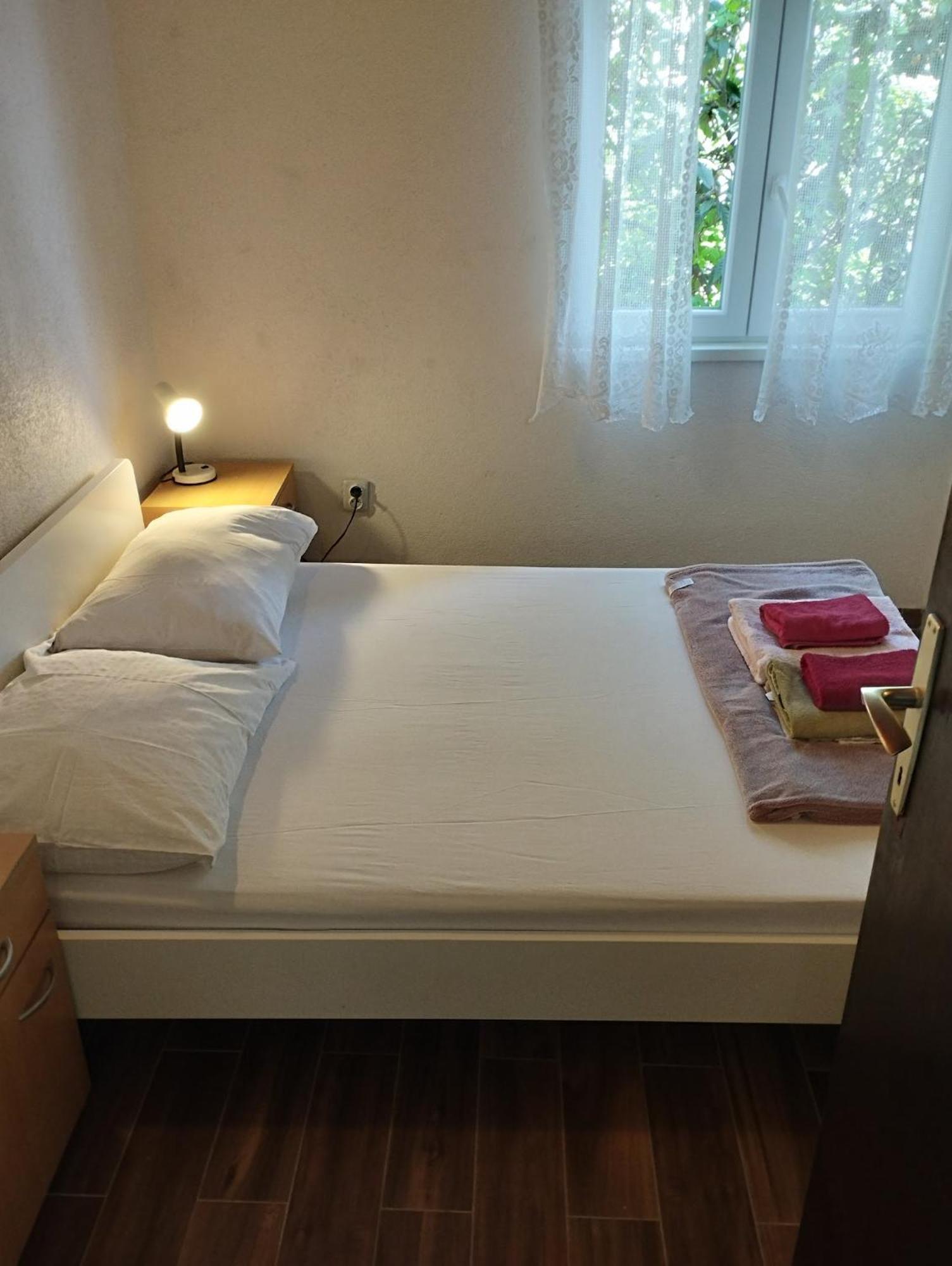 Villa Amarela Seget Vranjica